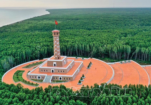Hanoi flag tower at Ca Mau cape to be inaugurated early December