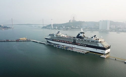 Ha Long International Cruise Port greets numerous foreign travelers