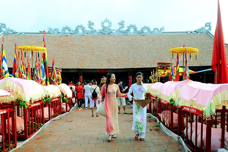 Spiritual tourism development in Quang Ninh’s city