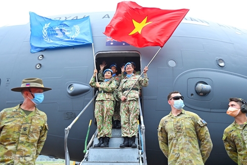 Cérémonie de départ des forces vietnamiennes de maintien de la paix de l’ONU