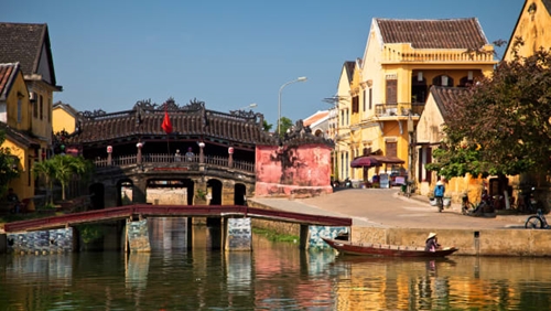 越南会安古镇被列入世界最浪漫的13个目的地之一