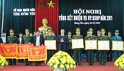 UBND tỉnh Hưng Yên Tổng kết công tác quân sự, quốc phòng địa phương