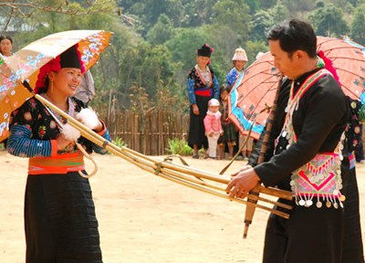 Tiếng khèn trong đời sống tinh thần của người Mông Điện Biên