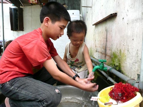 Thái Bình 100 xã có doanh nghiệp đăng ký cấp nước sạch cho nông dân