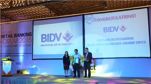 BIDV hai năm liên tiếp nhận giải thưởng Ngân hàng điện tử Việt Nam tiêu biểu