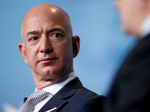 Tỷ phú Jeff Bezos vẫn là người giàu nhất thế giới