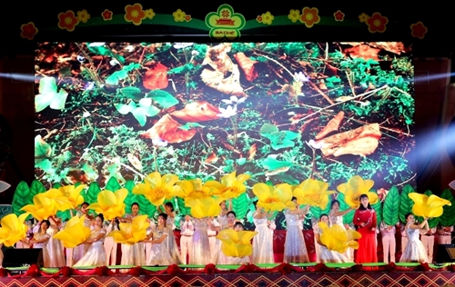 Lễ hội Trà hoa vàng được tổ chức vào tháng 2 2020