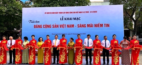 TP Hồ Chí Minh Khai mạc triển lãm “Đảng Cộng sản Việt Nam - Sáng mãi niềm tin”