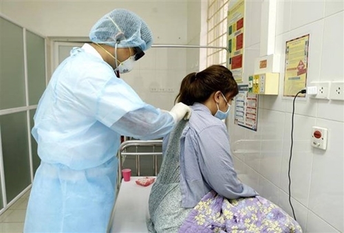 Việt Nam ghi nhận 12 trường hợp dương tính với nCoV
