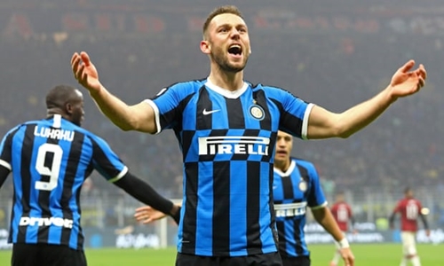 Inter đại thắng derby Milano