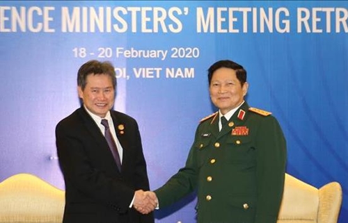 Bộ trưởng Bộ Quốc phòng Ngô Xuân Lịch tiếp Tổng Thư ký ASEAN
