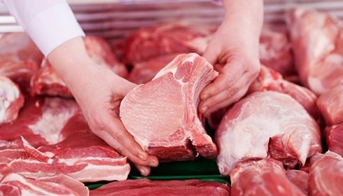 Yêu cầu báo cáo, nêu rõ trách nhiệm việc tăng giá thịt lợn