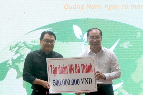 Quảng Nam Doanh nghiệp hỗ trợ 2,5 tỷ đồng hỗ trợ chống dịch Covid-19
