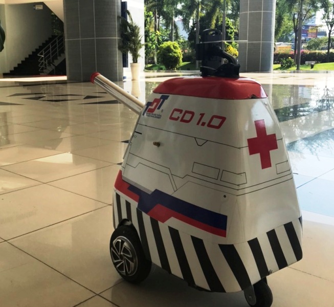 Robot đa năng phục vụ phòng, chống dịch COVID-19 là một thiết bị độc đáo và cần thiết trong thời đại này. Chúng có khả năng diệt khuẩn, vệ sinh và phục vụ khách hàng một cách hiệu quả. Click vào hình ảnh để tìm hiểu thêm về cách đây giúp đẩy lùi dịch bệnh!