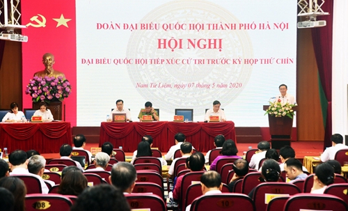 Đoàn đại biểu Quốc hội Thành phố Hà Nội tiếp xúc cử tri