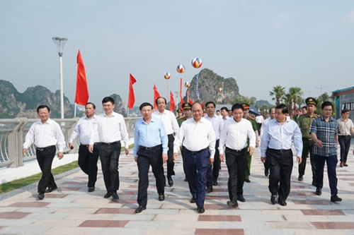 Thủ tướng Quảng Ninh cần có chiến lược phát triển kinh tế du lịch mũi nhọn