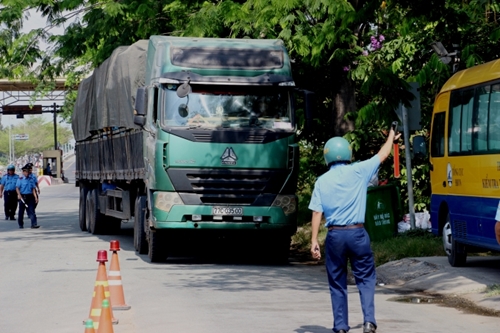 TP Hồ Chí Minh mở đợt cao điểm kiểm tra, xử lý vi phạm về tải trọng phương tiện đường bộ