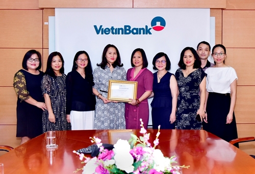 VietinBank nhận thêm giải
