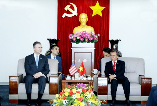 Lãnh đạo tỉnh Bình Dương tiếp và làm việc với Đại sứ và Tổng Lãnh sự Hoa Kỳ tại TP Hồ Chí Minh