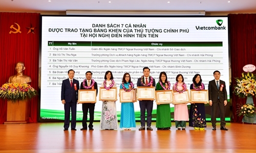 Hội nghị điển hình tiên tiến lần thứ V Ngân hàng TMCP Ngoại thương Việt Nam