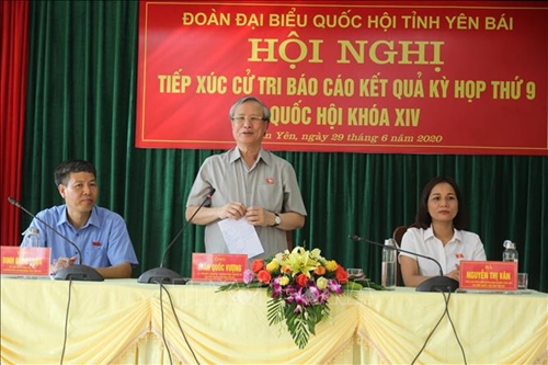 Thường trực Ban Bí thư Trần Quốc Vượng tiếp xúc cử tri huyện Trấn Yên, tỉnh Yên Bái
