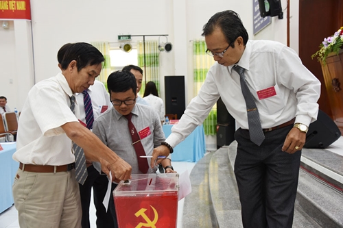 Bến Tre tập trung cho Đại hội Đảng bộ tỉnh khóa XI