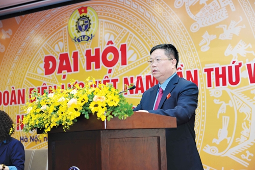 Công đoàn Ðiện lực Việt Nam góp phần xây dựng Ðảng bộ Tập đoàn ngày càng trong sạch, vững mạnh