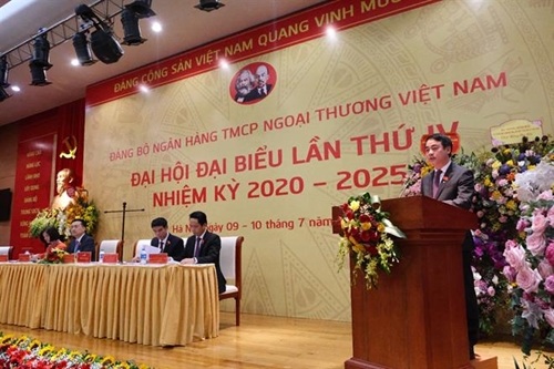 Đại hội đại biểu Đảng bộ Vietcombank lần thứ IV
