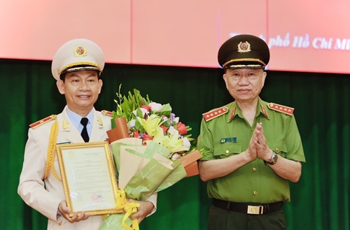 Phó giám đốc Công an TP Hồ Chí Minh được Thăng hàm Thiếu tướng