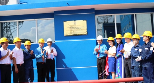 Tổng Công ty Điện lực TP Hồ Chí Minh tổ chức lễ gắn biển công trình thi đua