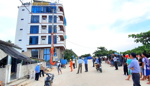 Xã đảo Nhơn Châu Bình Định đón dòng điện Quốc gia