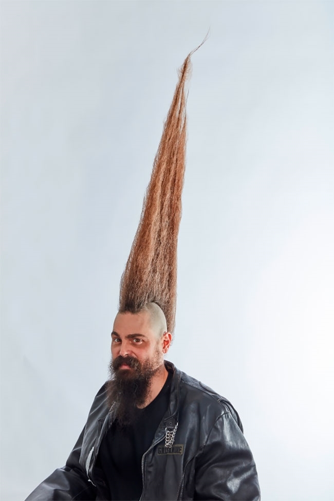 Kiểu tóc Mohawk có chiều cao kỷ lục
