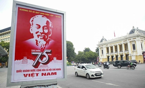 Điện và Thư mừng kỷ niệm 75 năm Quốc khánh nước CHXHCN Việt Nam