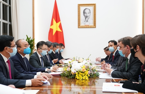 Thủ tướng hoan nghênh Tập đoàn Vương quốc Anh đầu tư dự án điện gió tại Việt Nam