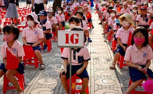 Bộ GD  ĐT yêu cầu không giao thêm bài tập về nhà cho học sinh lớp 1