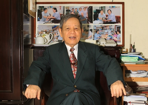 Nhà giáo, Phó Giáo sư Phan Văn Các từ trần