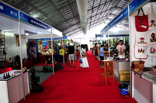 Hội chợ quốc tế Quà tặng hàng thủ công mỹ nghệ Hà Nội 2020 có quy mô 400 gian hàng