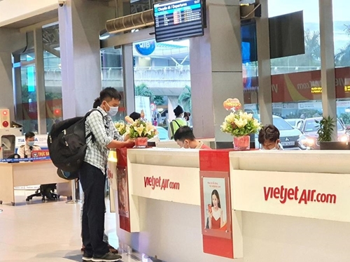 Bay trọn tiện ích khắp Việt Nam tới hết năm 2021 cùng Vietjet