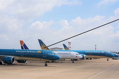 Tổng công ty Hàng không Việt Nam miễn phí vận chuyển hàng cứu trợ miền Trung