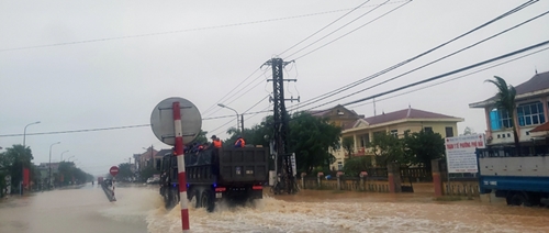 Quảng Bình 7 người chết, 14 người bị thương do mưa lũ