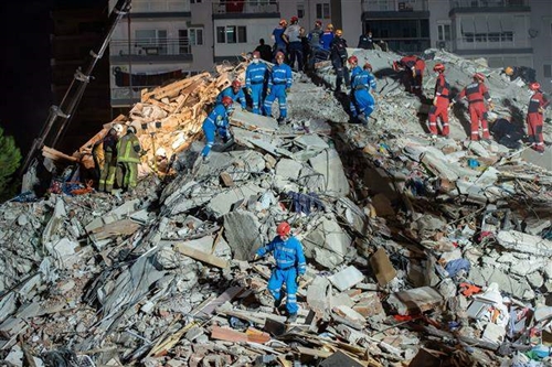 Động đất tại Thổ Nhĩ Kỳ và Hy Lạp Hơn 40 người thiệt mạng tại Thổ Nhĩ Kỳ