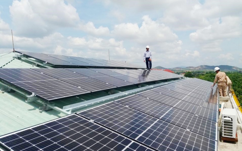 Thành công của điện mặt trời mái nhà tại Việt Nam