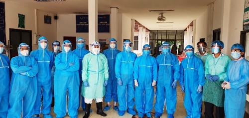 Bài 1 Hỗ trợ tỉnh Champasak phòng chống dịch bệnh hiệu quả, an toàn