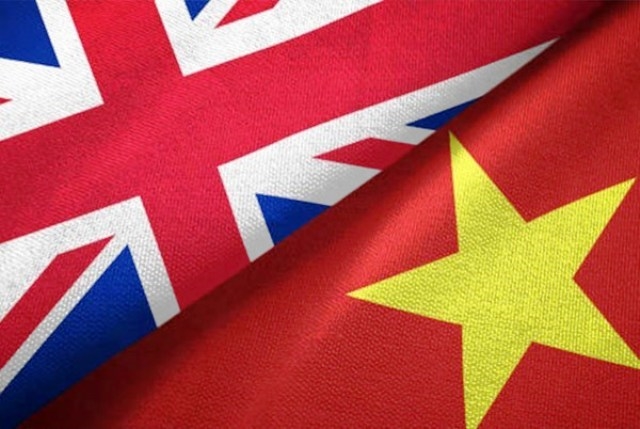 Hợp tác kinh tế Việt Nam-Vương quốc Anh: Hợp tác kinh tế giữa Việt Nam và Vương quốc Anh đang phát triển strong trong nhiều lĩnh vực, đặc biệt là trong lĩnh vực thương mại. Hai nước đã cùng nhau khẳng định cam kết của mình về việc xây dựng một môi trường kinh doanh thuận lợi và hấp dẫn. Hãy cùng xem hình ảnh về những hoạt động hợp tác kinh tế giữa Việt Nam và Vương quốc Anh, đầy hứa hẹn trong tương lai.