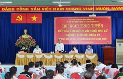 Chủ tịch nước Nguyễn Xuân Phúc tiếp xúc cử tri huyện Củ ...