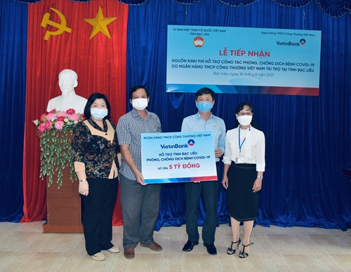 VietinBank hỗ trợ tỉnh Bạc Liêu 5 tỷ đồng phòng, chống dịch COVID-19
