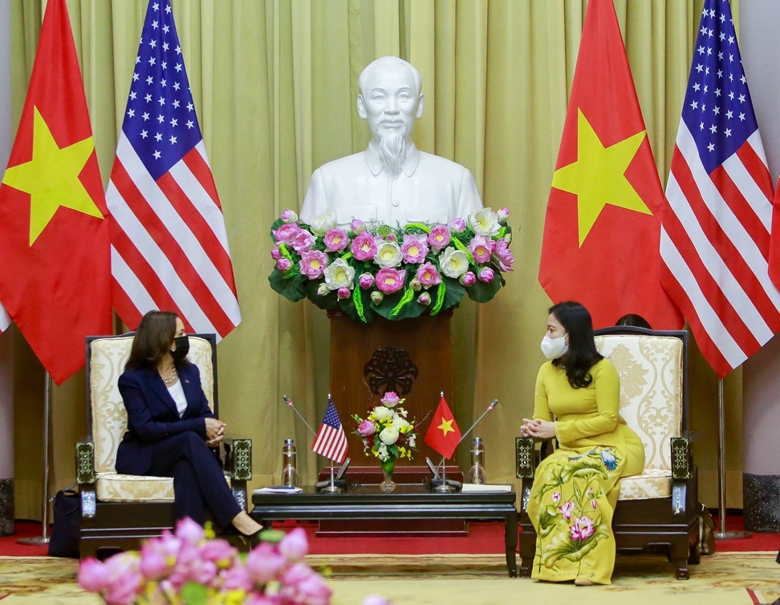 Đối tác Hoa Kỳ: Việc hợp tác với các đối tác uy tín từ nước ngoài sẽ giúp Việt Nam tăng cường năng lực sản xuất, mở rộng thị trường và thu hút đầu tư nước ngoài. Chỉ cần nhìn vào những hình ảnh đẹp thì ta có thể nhận thấy sự phát triển mạnh mẽ của hiện đại hóa Việt Nam. Hãy cùng nhấn vào hình ảnh để xem chi tiết về sản phẩm kết quả đạt được từ việc hợp tác đối tác với Hoa Kỳ.