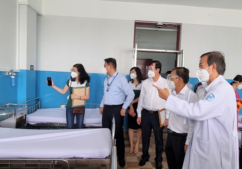 Thêm hệ thống oxy cho 400 giường điều trị COVID-19 tại Bệnh viện Bệnh Nhiệt đới TP Hồ Chí Minh