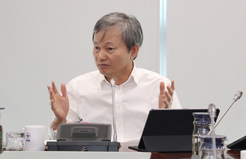 Tổng giám đốc EVN Trần Đình Nhân làm việc với Công ty Viễn thông Điện lực và CNTT