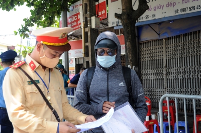 Phóng viên từ Hà Nội đi tác nghiệp tỉnh ngoài cần giấy tờ gì?